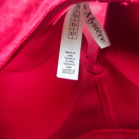 Le Mystere Stretch Lace Wireless Bra 38DDD/F Merlot Red Nylon/Spandex New - Picture 7 of 8